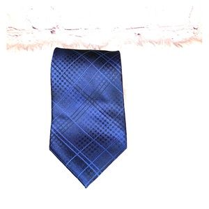 🇺🇸 Lloyd Attree & Smith London Blue Tie